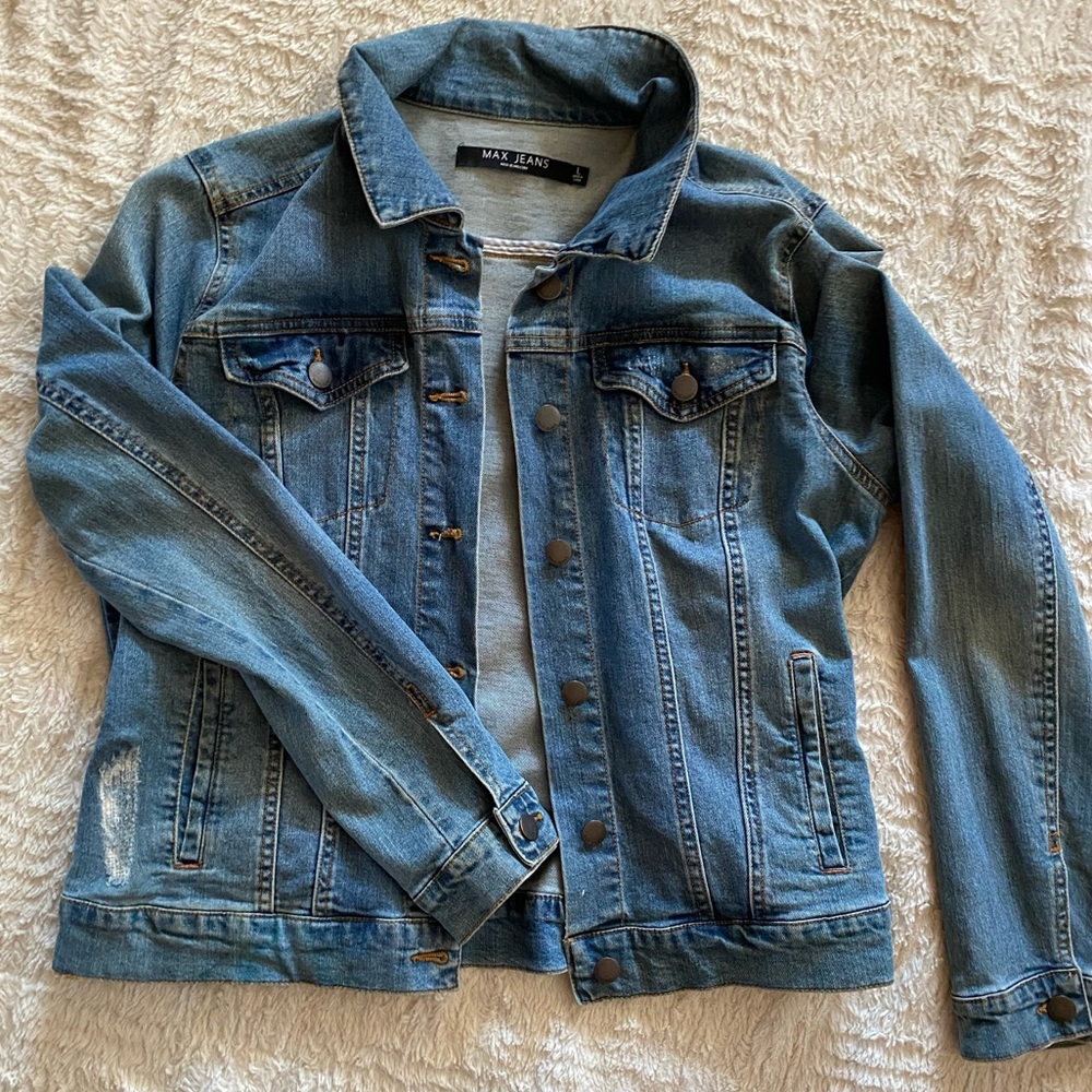 Max Jeans Distresed Jean Jacket Size L